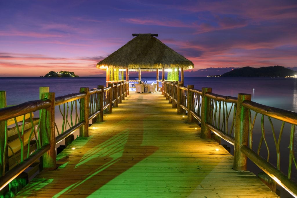 Tropica Island Resort | fiji dining